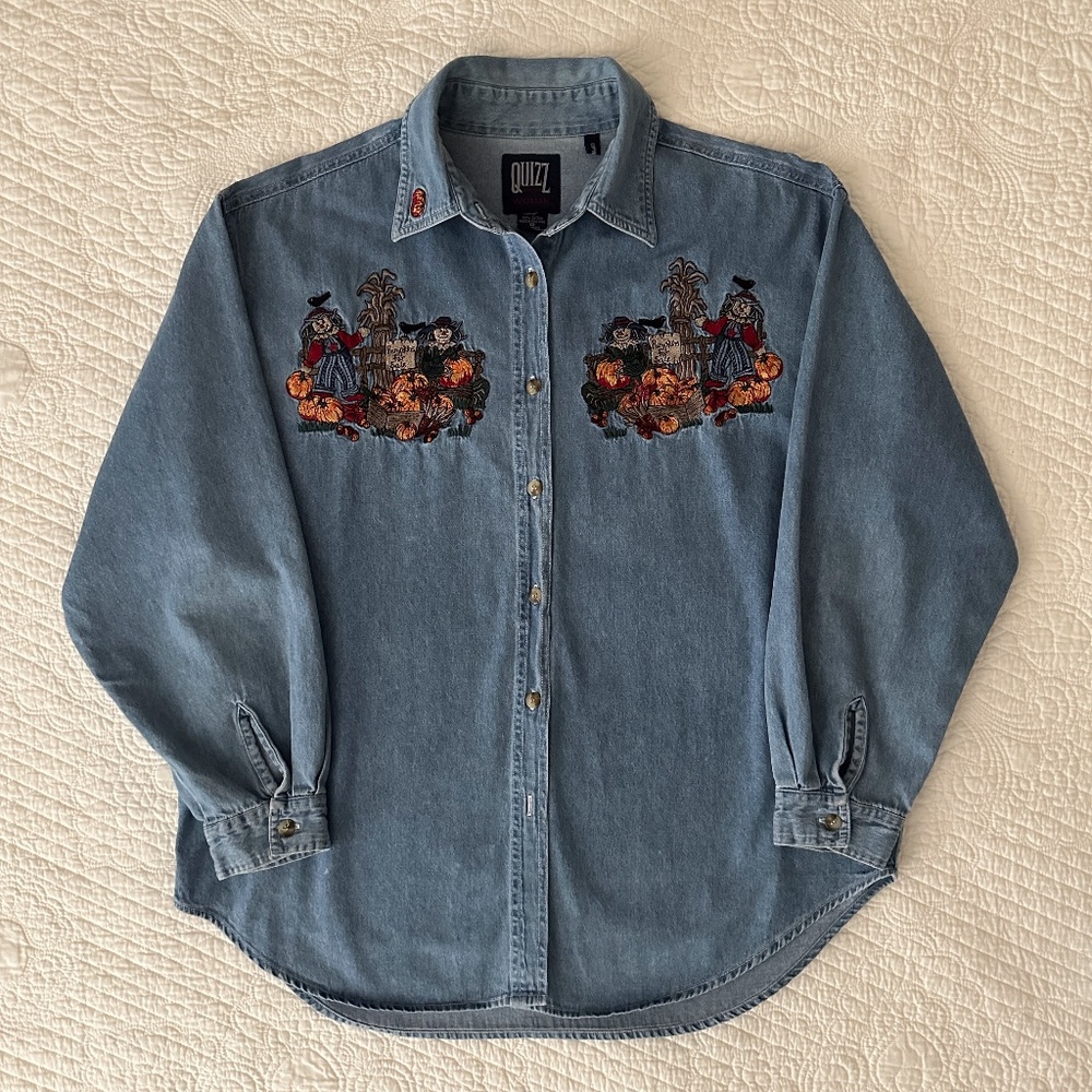Quizz Women’s Vintage Denim Button Down Shirt Fall Pumpkin Harvest Embroidered